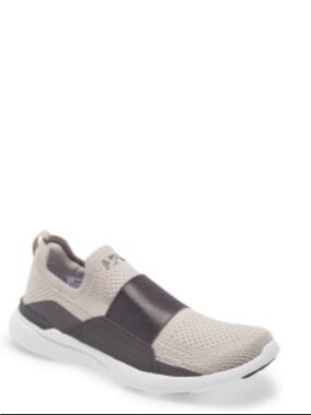 APL TechLoom Bliss Knit Running Shoe (Women) - Size 8